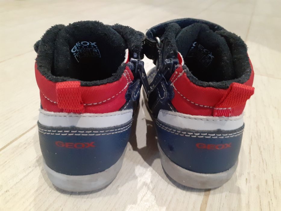 Димісезонні дитячі чоботи Geox  22