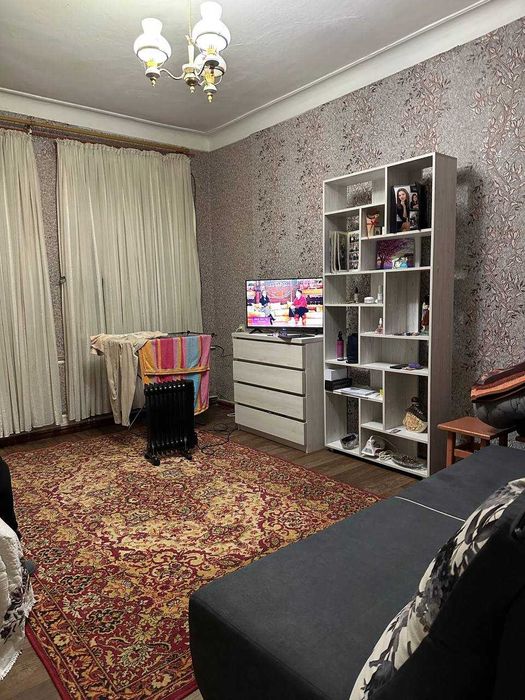 Здається простора 2-кімнатна квартира в районі Шерстянки