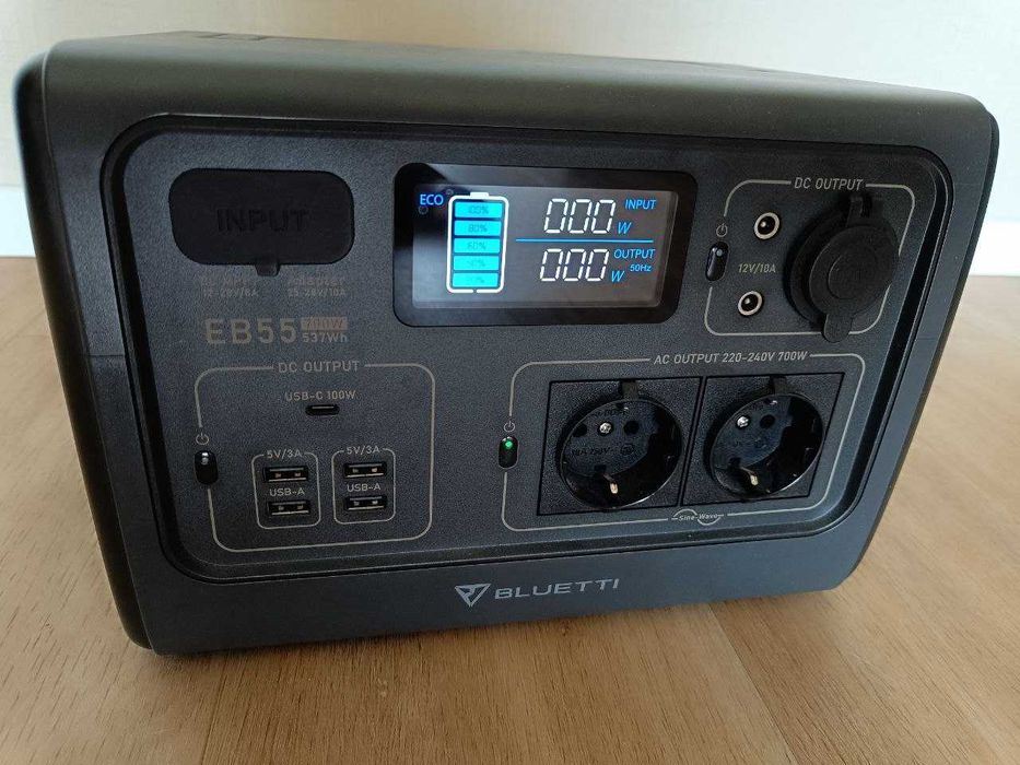 Зарядна станція Bluetti EB55