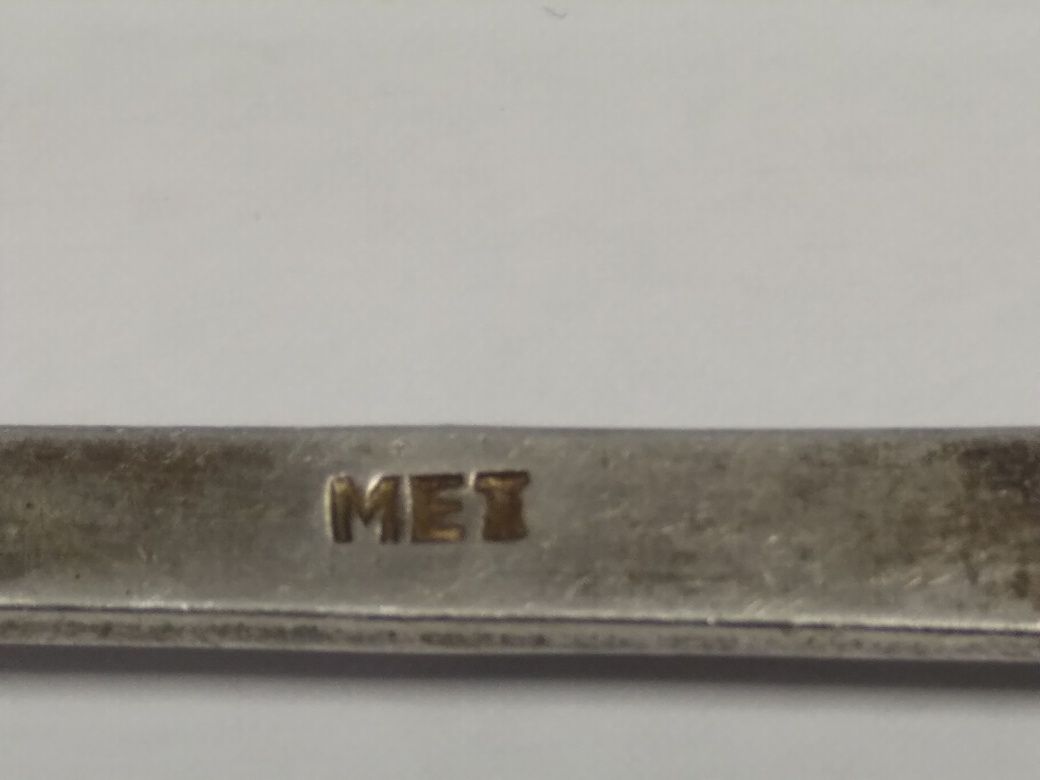 2 łyżeczki srebrzone MET 11,5 cm.