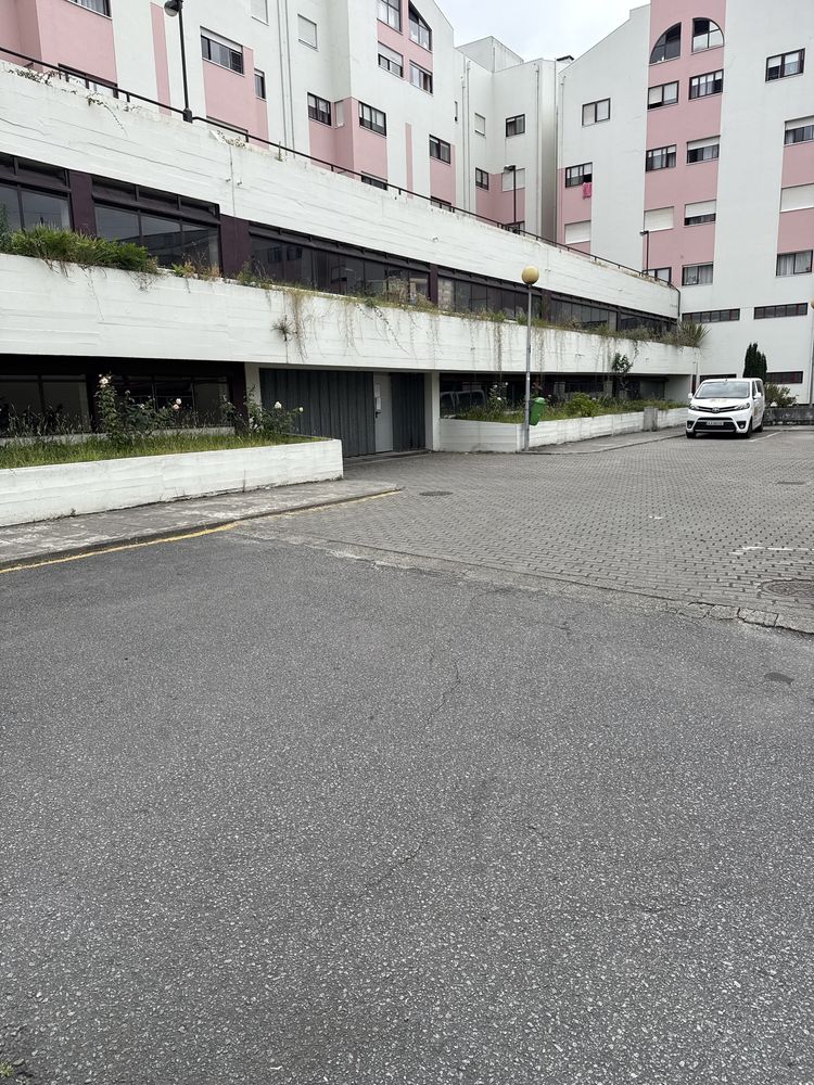 Lugar de garagem 1 piso