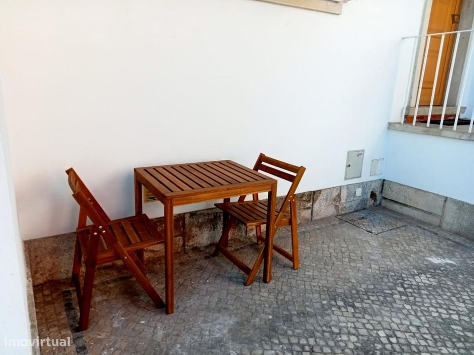 Estúdio - localizado em Norton de Matos Coimbra