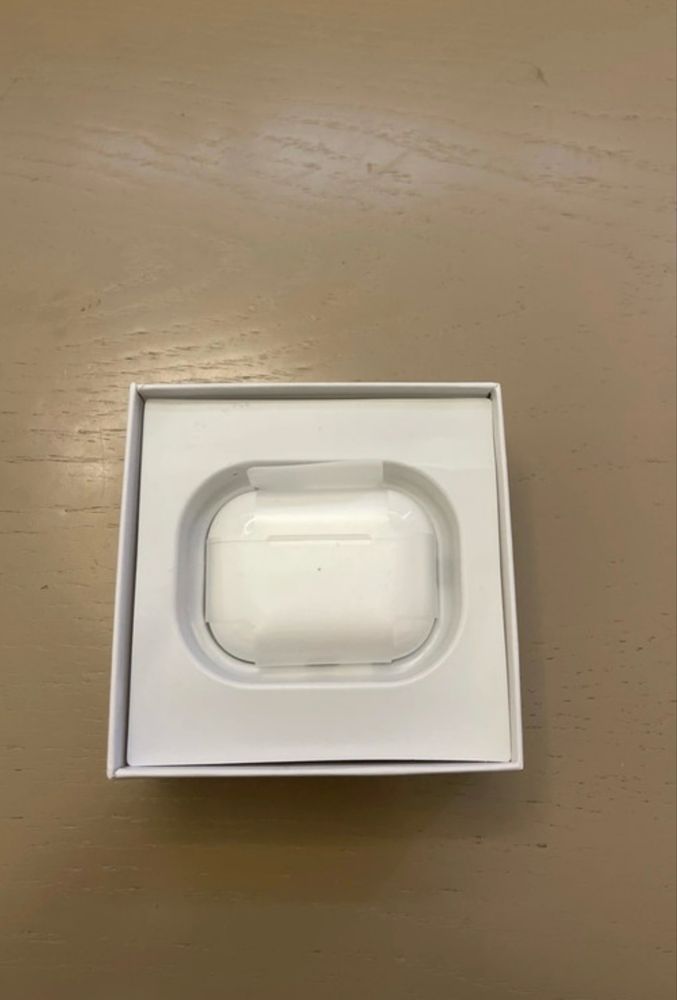 Apple AirPods Pro 2