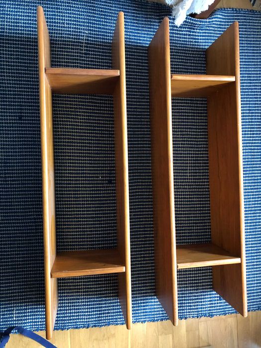 Prateleiras em madeira