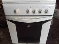 Fogão a gás ,marca Indesit