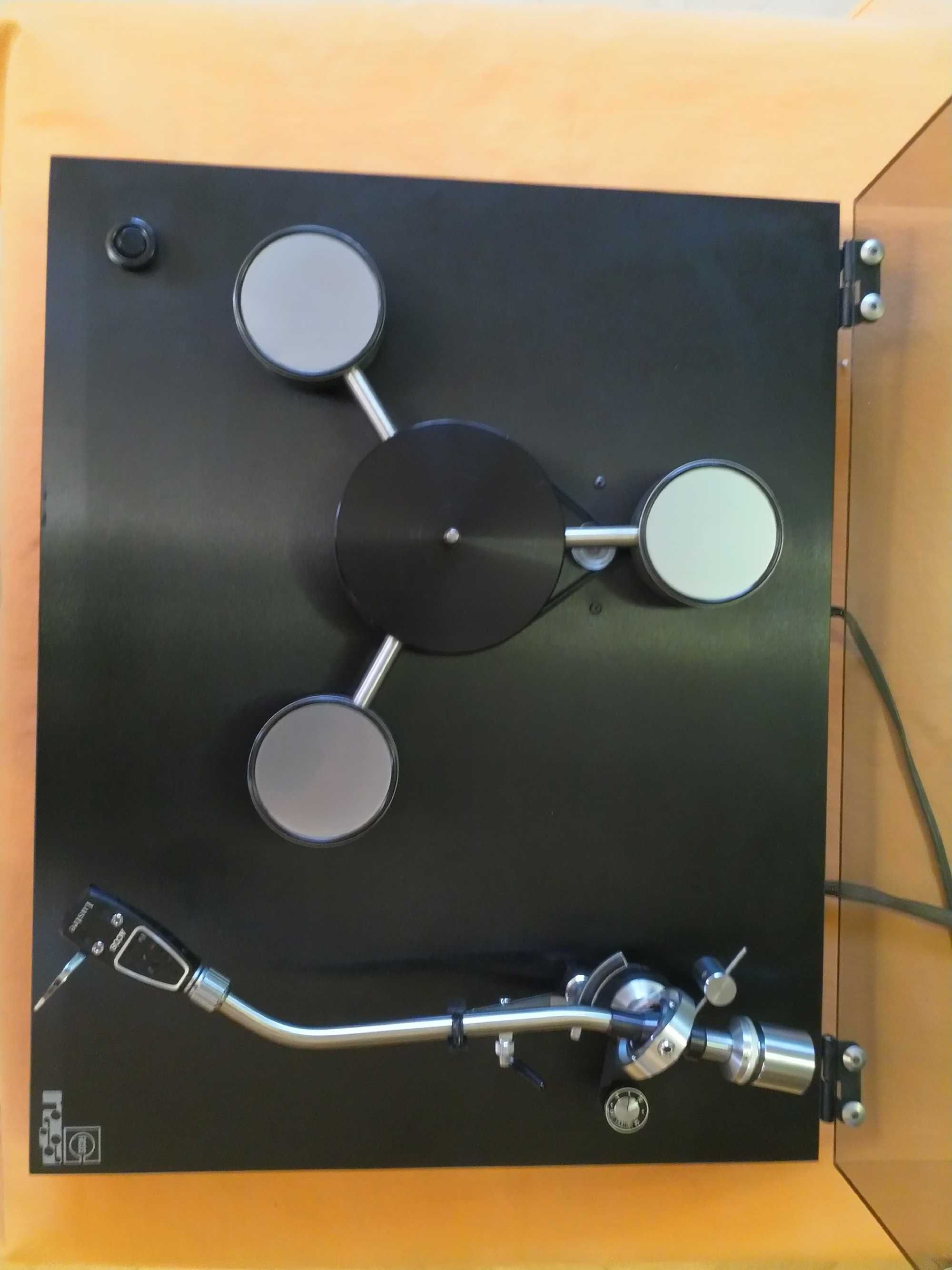Gramofon Rega ramię Acos Lustre Ortofon OM5