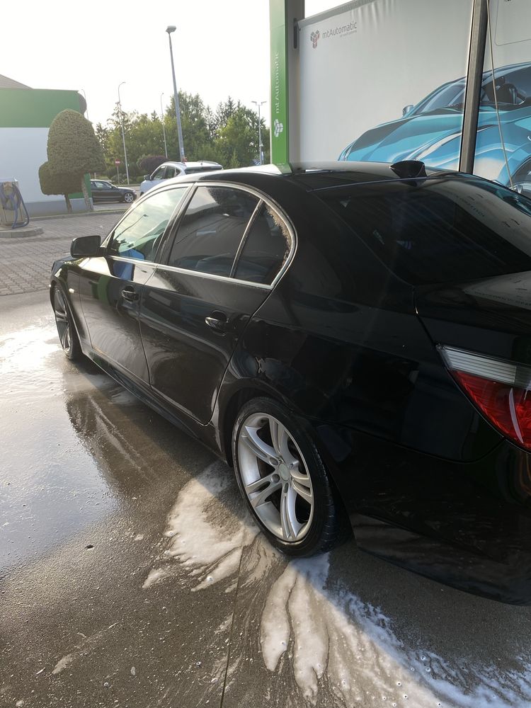 BMW e60, 2006,535 BITURBO
