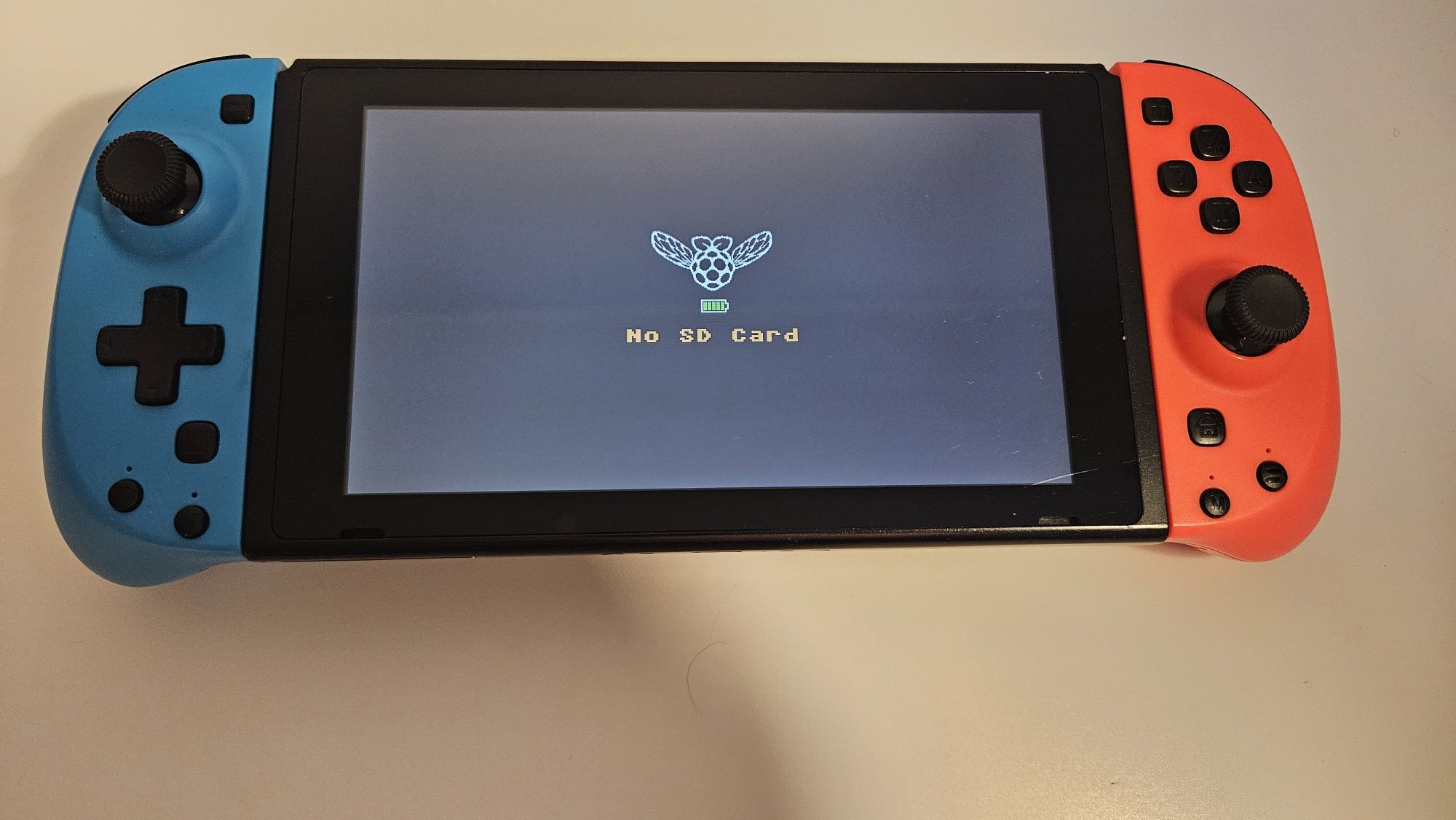 Konsola Nintendo Switch picofly. Łódź