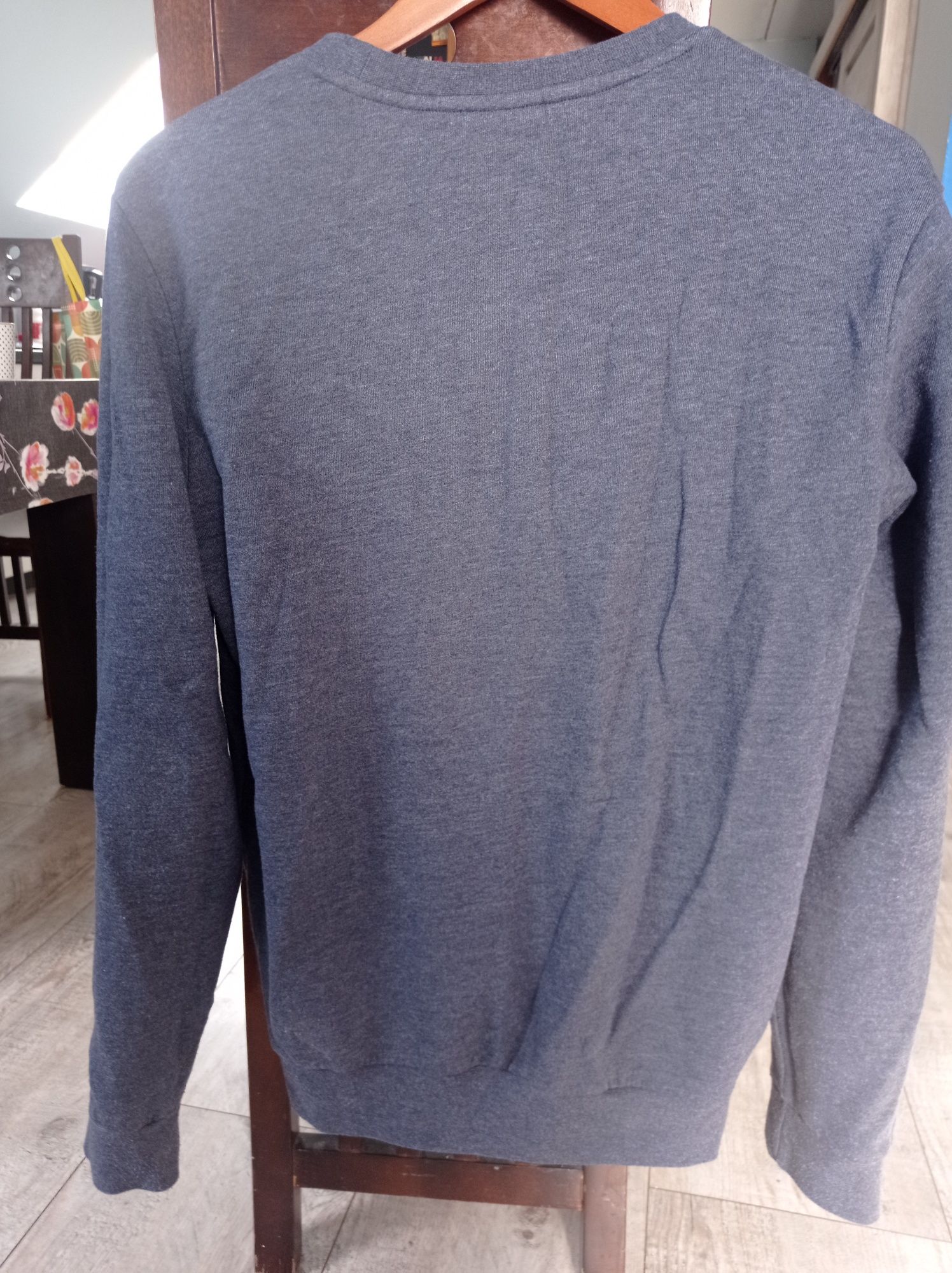Bluza męska.         .
