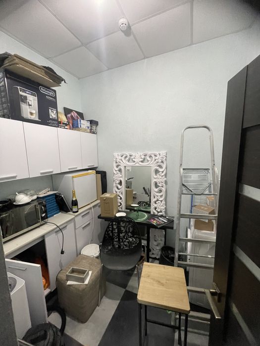 Продаж приміщення , 23 вересня)