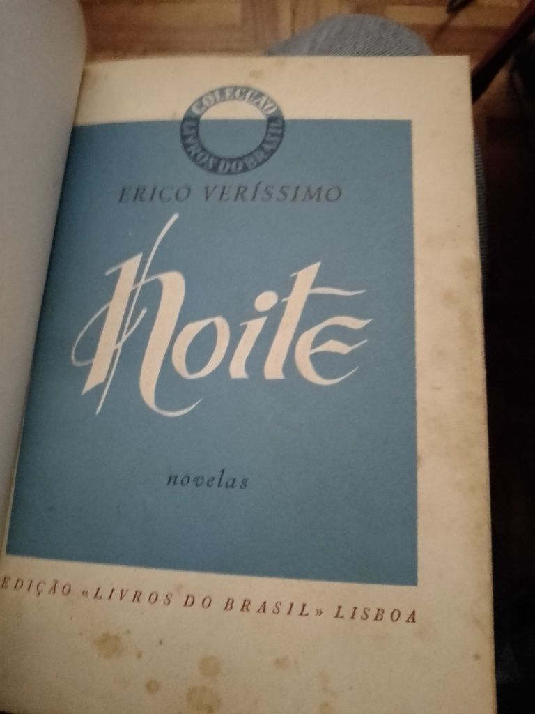 Livros E.Verissimo encardenados pele desde5Eou10-30E-Contos2E Desde2E