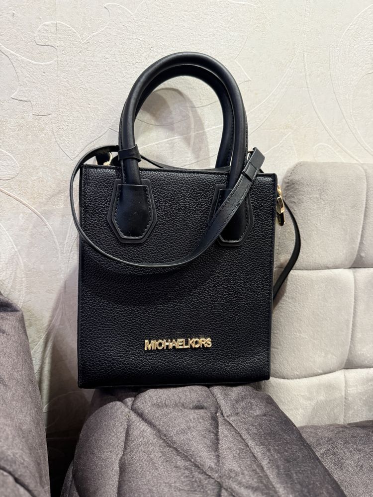 Сумочка Michael Kors Mercer