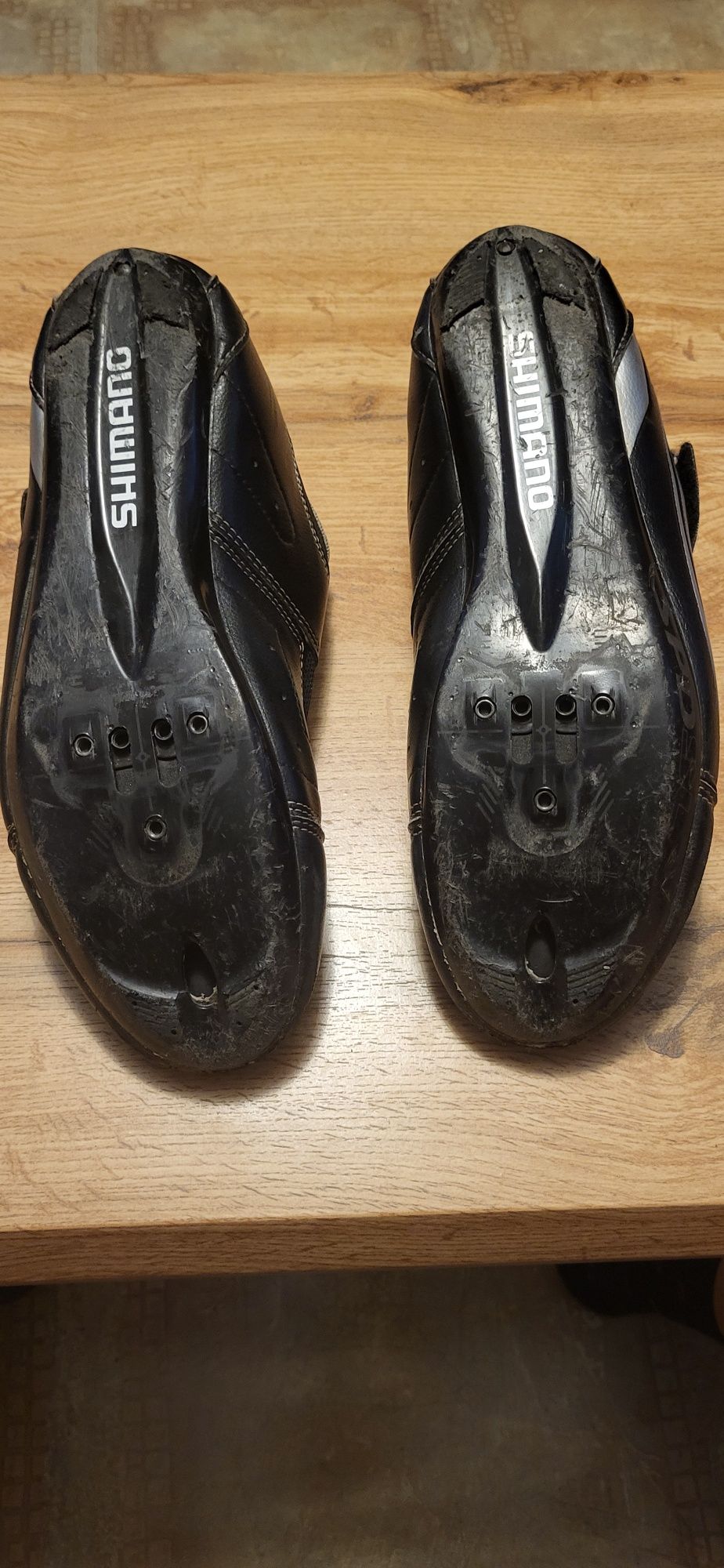 Buty rowerowe szosowe Shimano SH-R063 R45