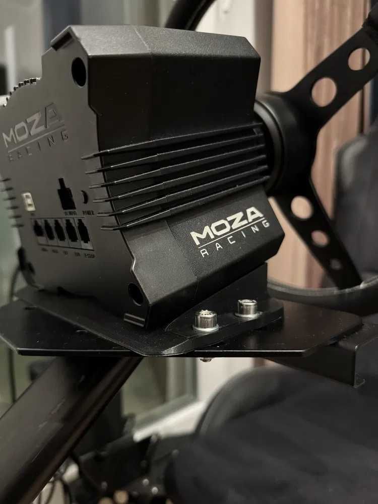 MOZA R5 mocowanie 15°, Playseat Evolution lub Next Level F-GT