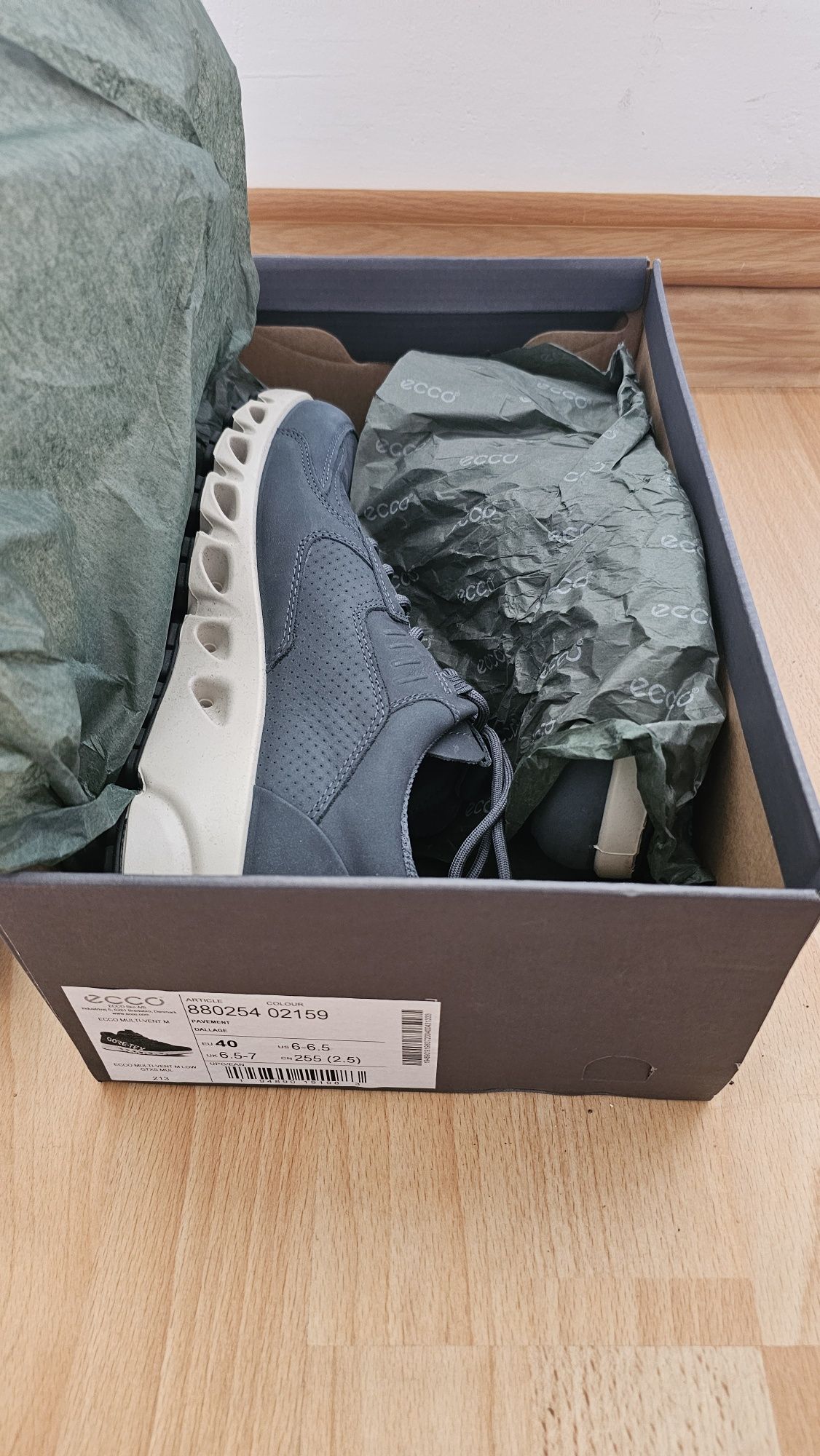 Ecco Multi-Vent M