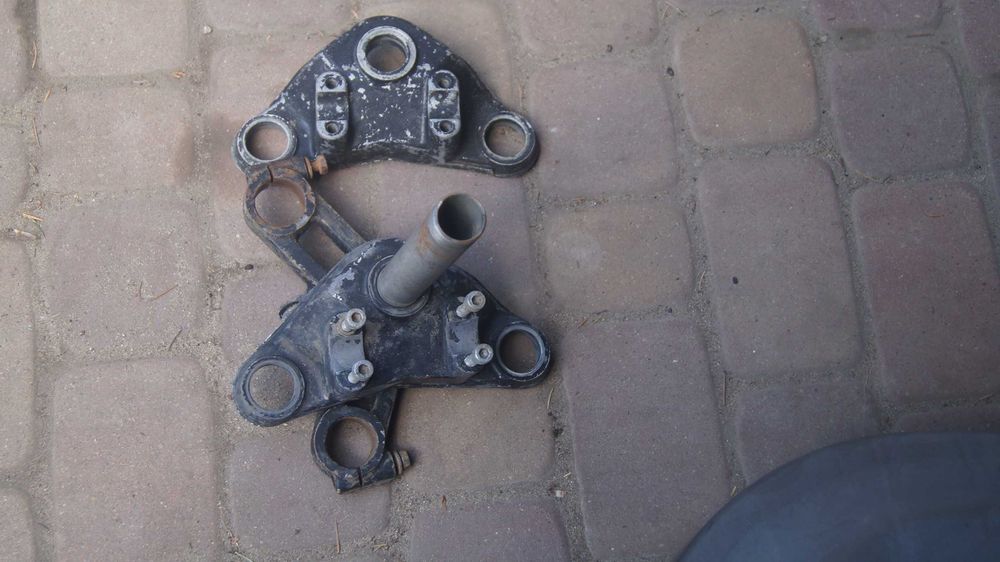 MZ ETZ 250 , 251 ,150 półka dolna i górna sztyca DDR oryginał