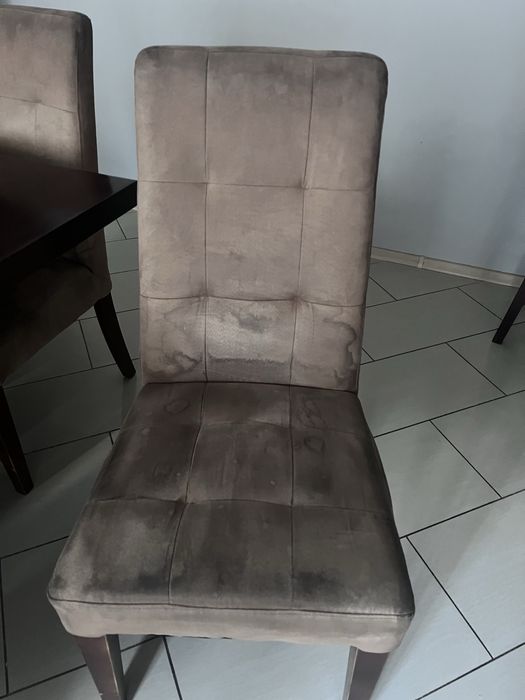 Stół do jadalni / salonu