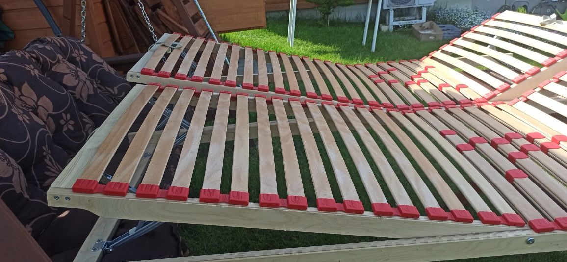 Stelaże dwa do łóżka regulowane