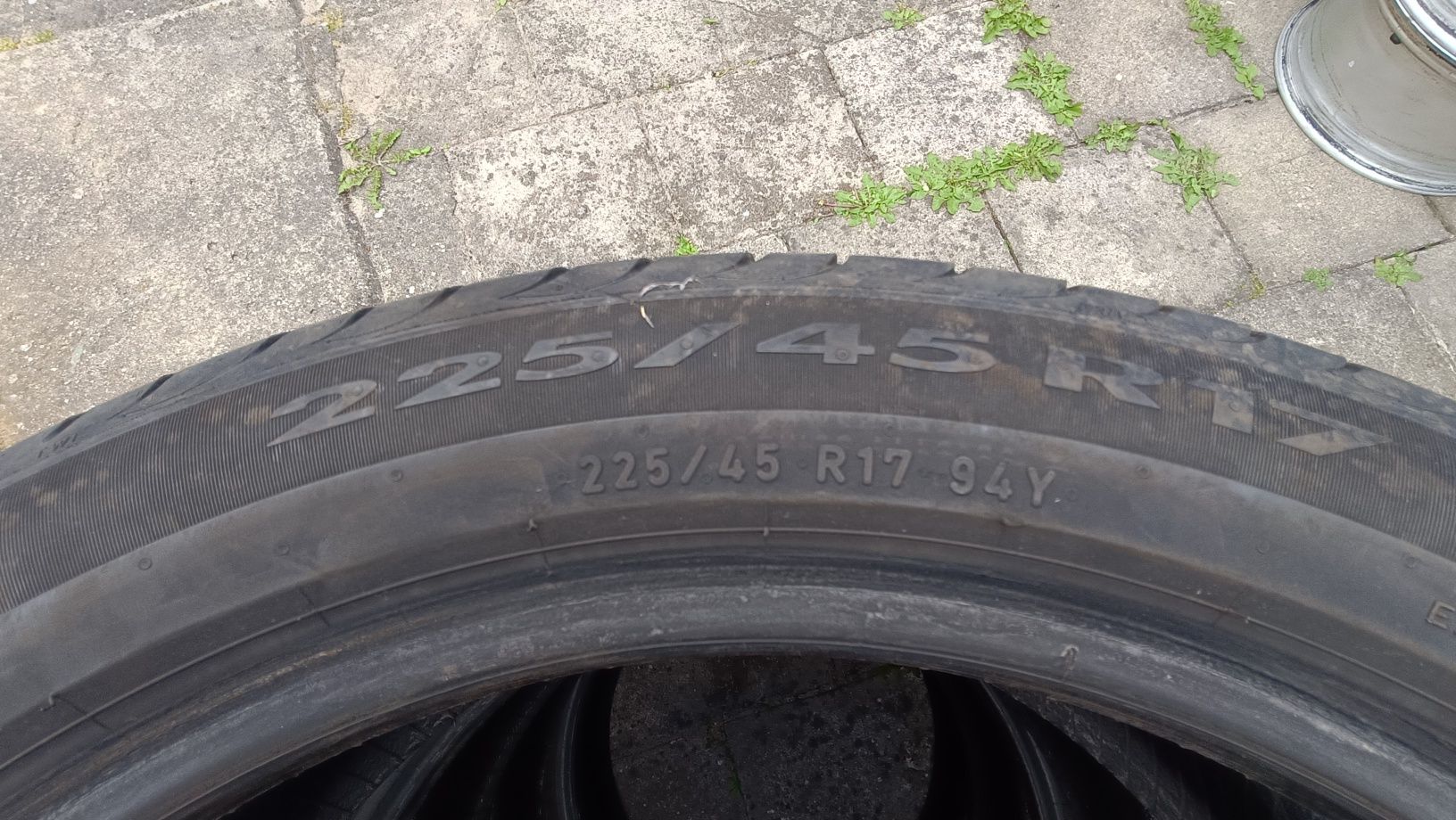 Opony letnie Pirelli 225/45 R17