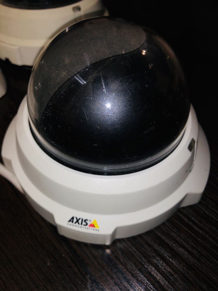 Камера AXIS M3204 наружного наблюдения 6 штук