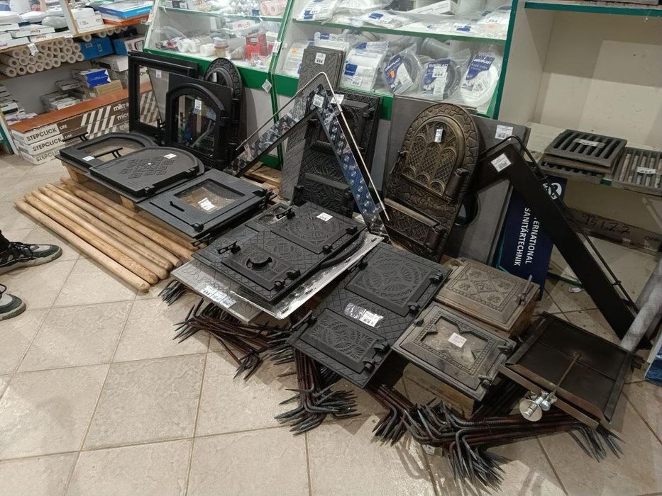 Сходи букові на горище утеплені.Вилаз на горище.Драбина.Altavita