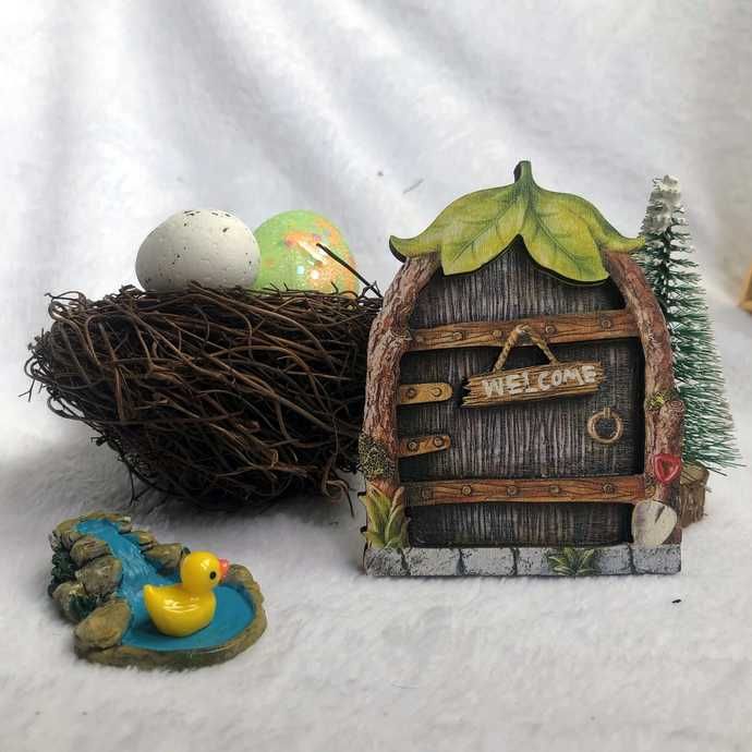 Miniaturowe figurki drzwi dom elfa 2 szt