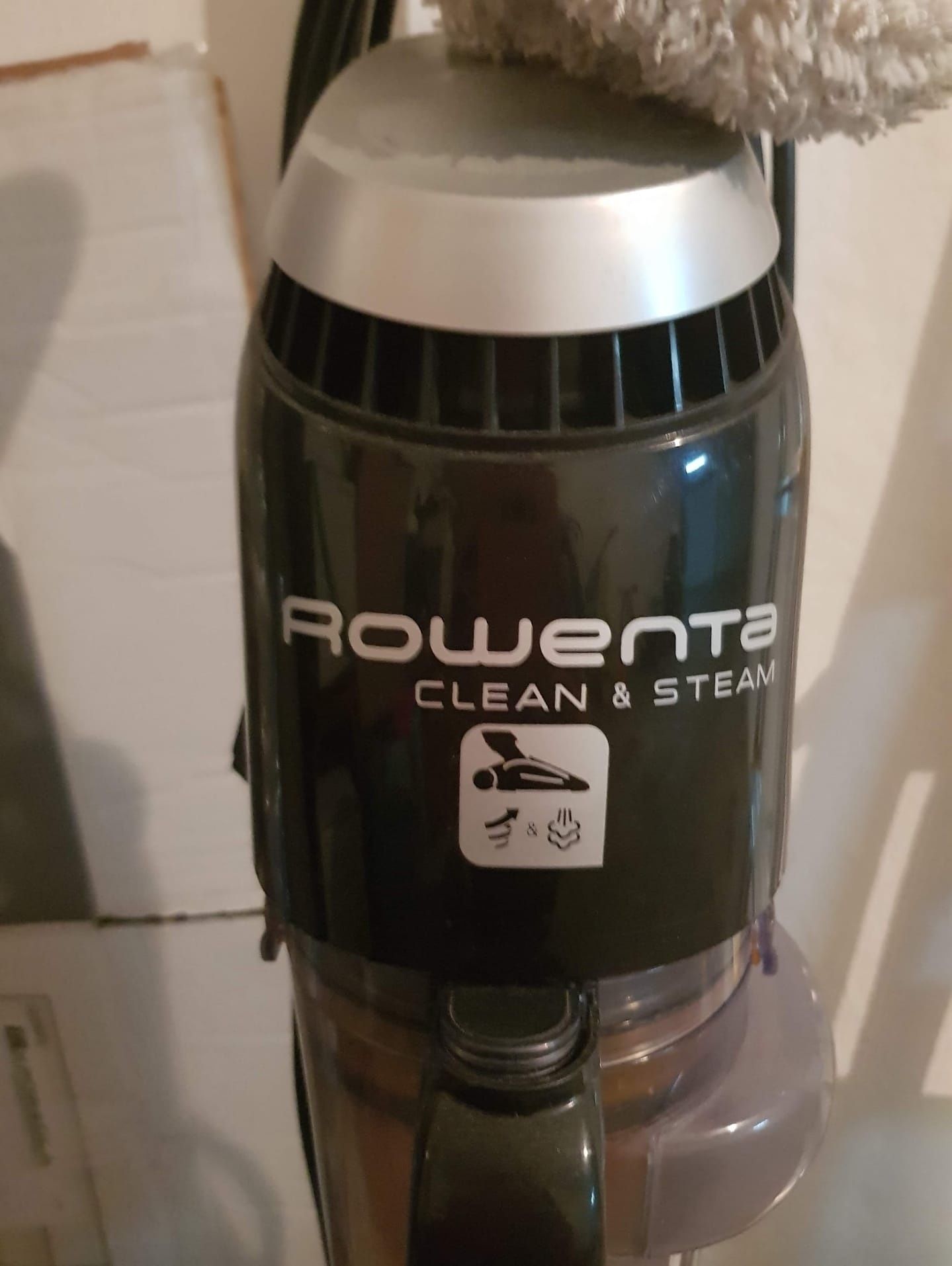 Rowenta Clean & Steam aspirador com vapor