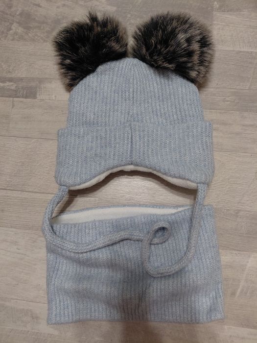Дитяча зимова шапка на об'єм голови 44 см