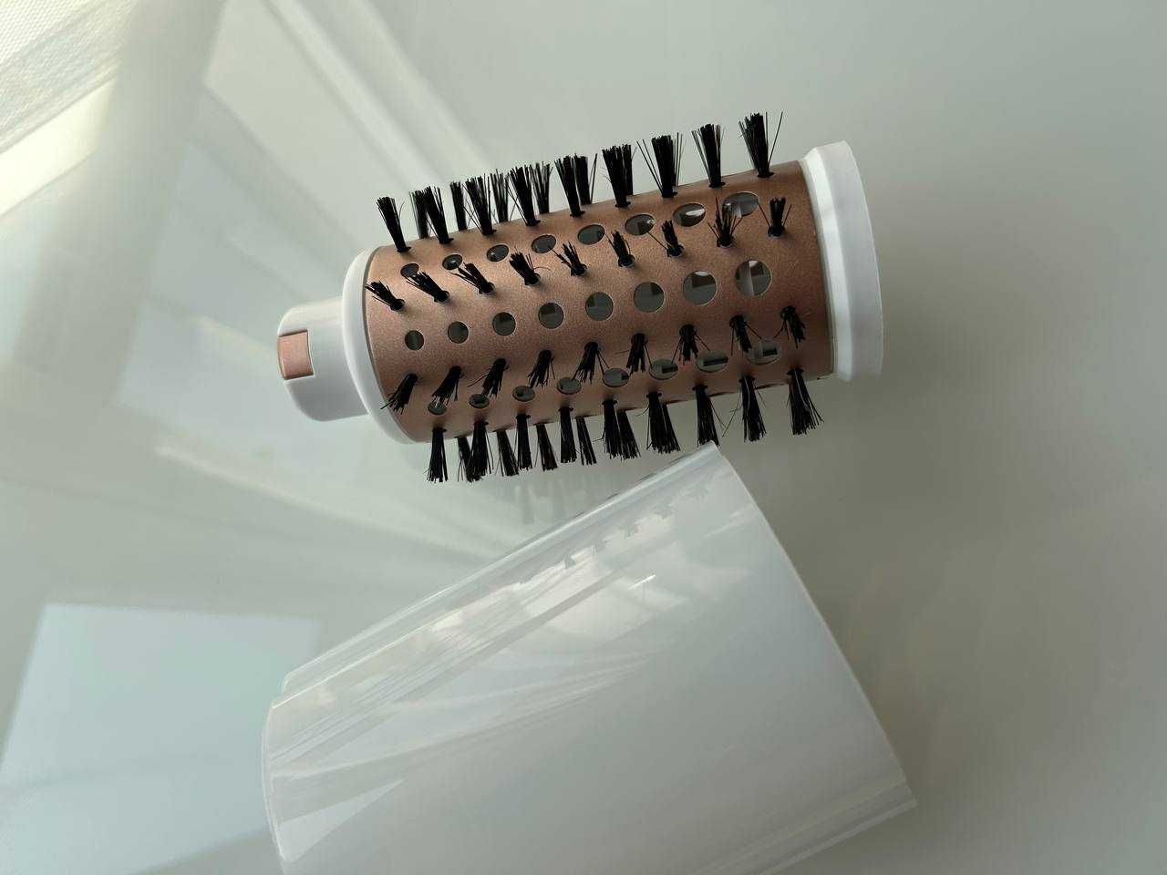 Suszarko-lokówka ROWENTA Ultimate Experience CF9720 Brush Activ