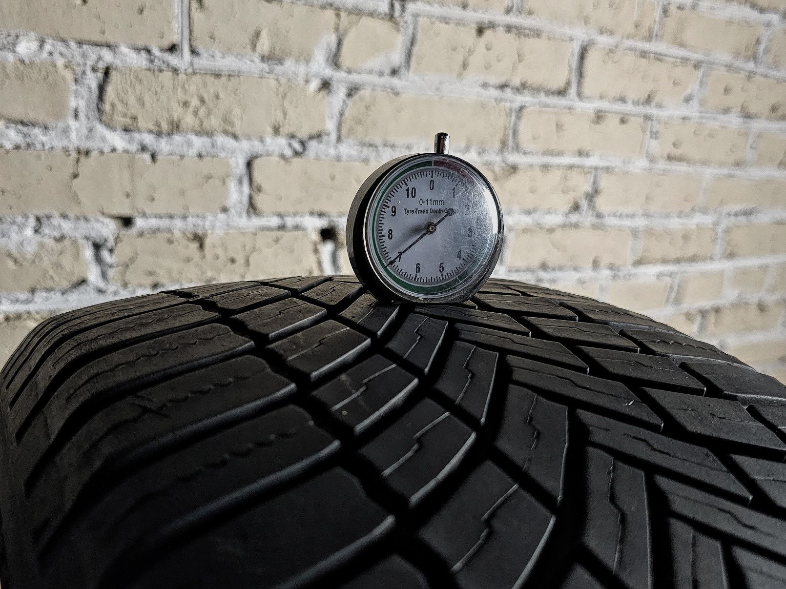 Шини 235/50r19 Bridgestone | 2021 | 7/6mm | Spain | Преміум всесезонка