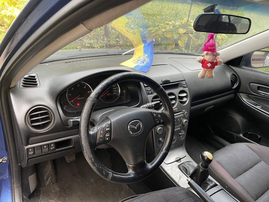 Продаєтся файний автомобіль Mazda 6