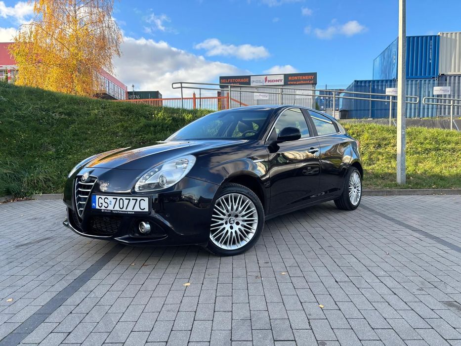 Alfa Romeo Giulietta Automat drugie kola navi czujniki