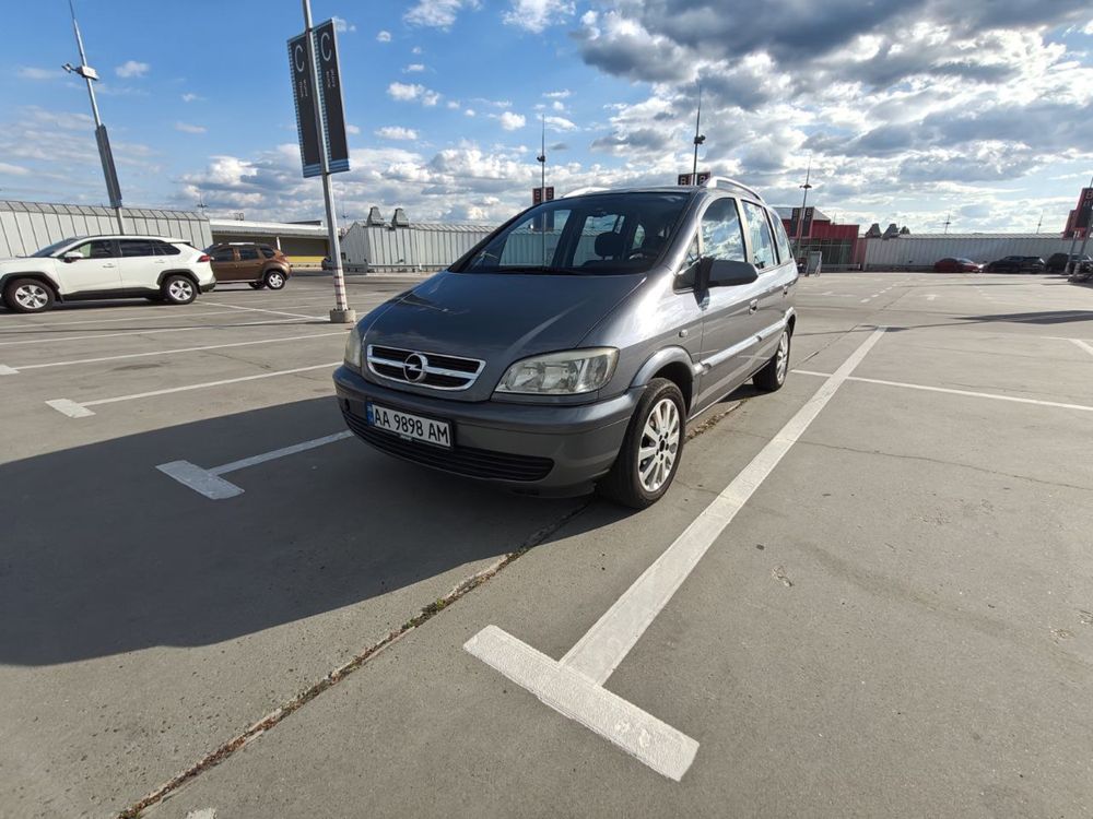 Продам Opel Zafira A