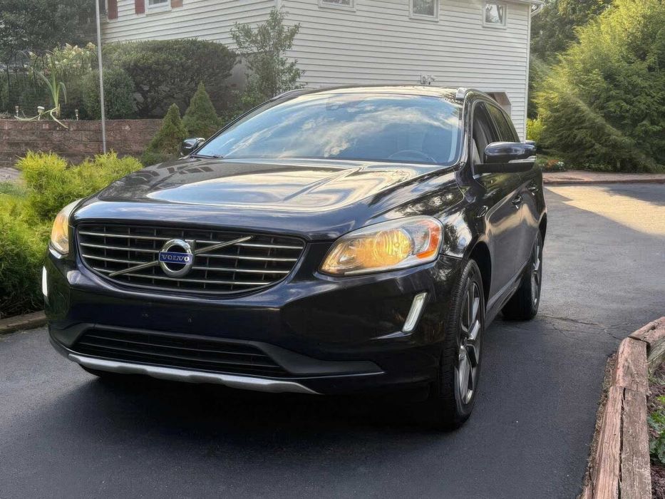 Volvo XC60 T6      2016