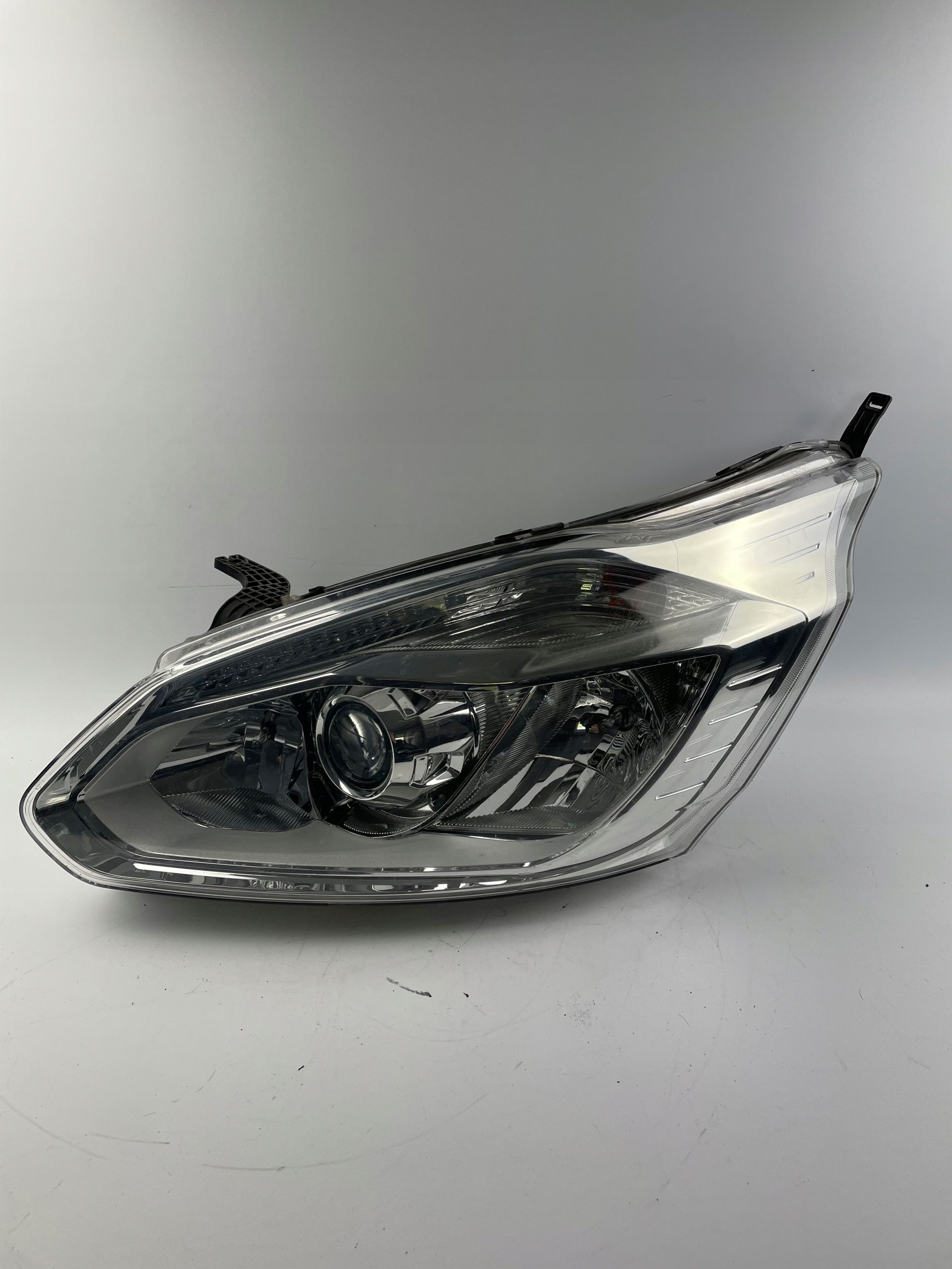 FORD TRANSIT Custom 12- Lampa przednia lewa