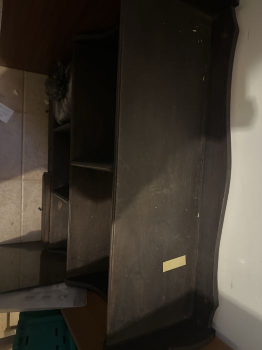 Estante antiga em ótimo estado