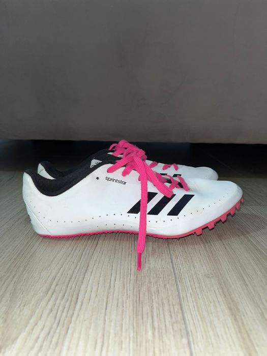 Продам бігові шиповки Adidas Sprintstar