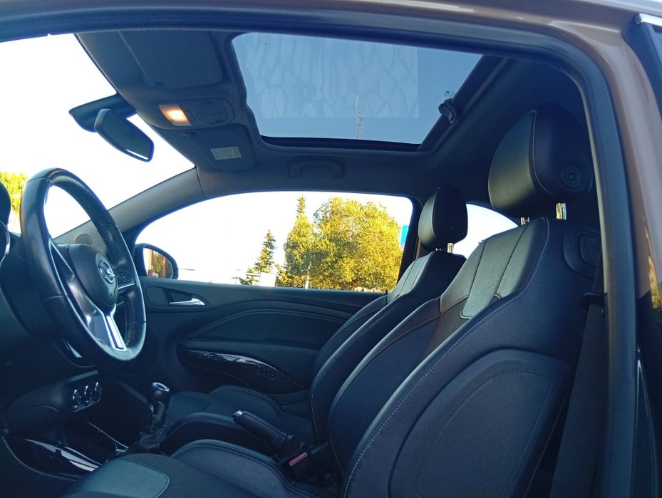 Opel Adan ano 2014 gasolina