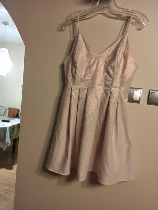 Nowa sukienka wizytowa i nie tylko mlodzieżowa, damska r. 38/40