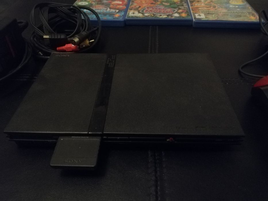 Ps2+ memory card 8 megas+ comandos buzz+ 5 jogos buzz+3 jogos ps3