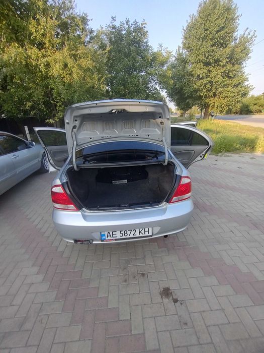 Nissan Almera 2011