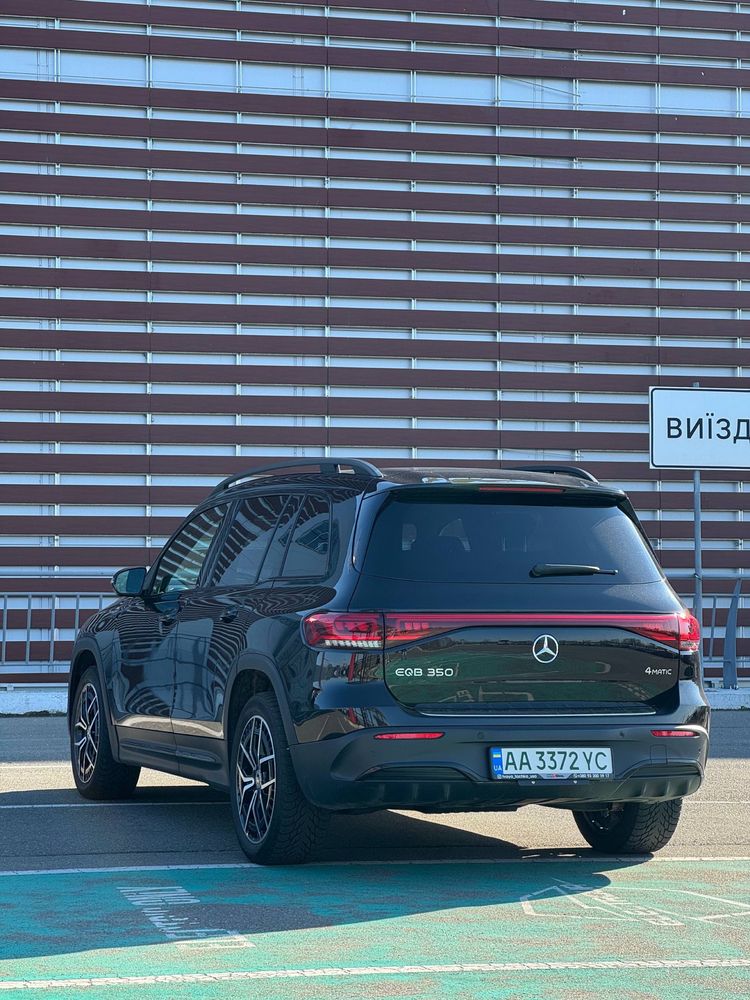 Mercedes-Benz EQB 2022 350 4Matic AMG Look
