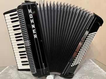 Akordeon Hohner Amica iv 96 bassów jak nowy