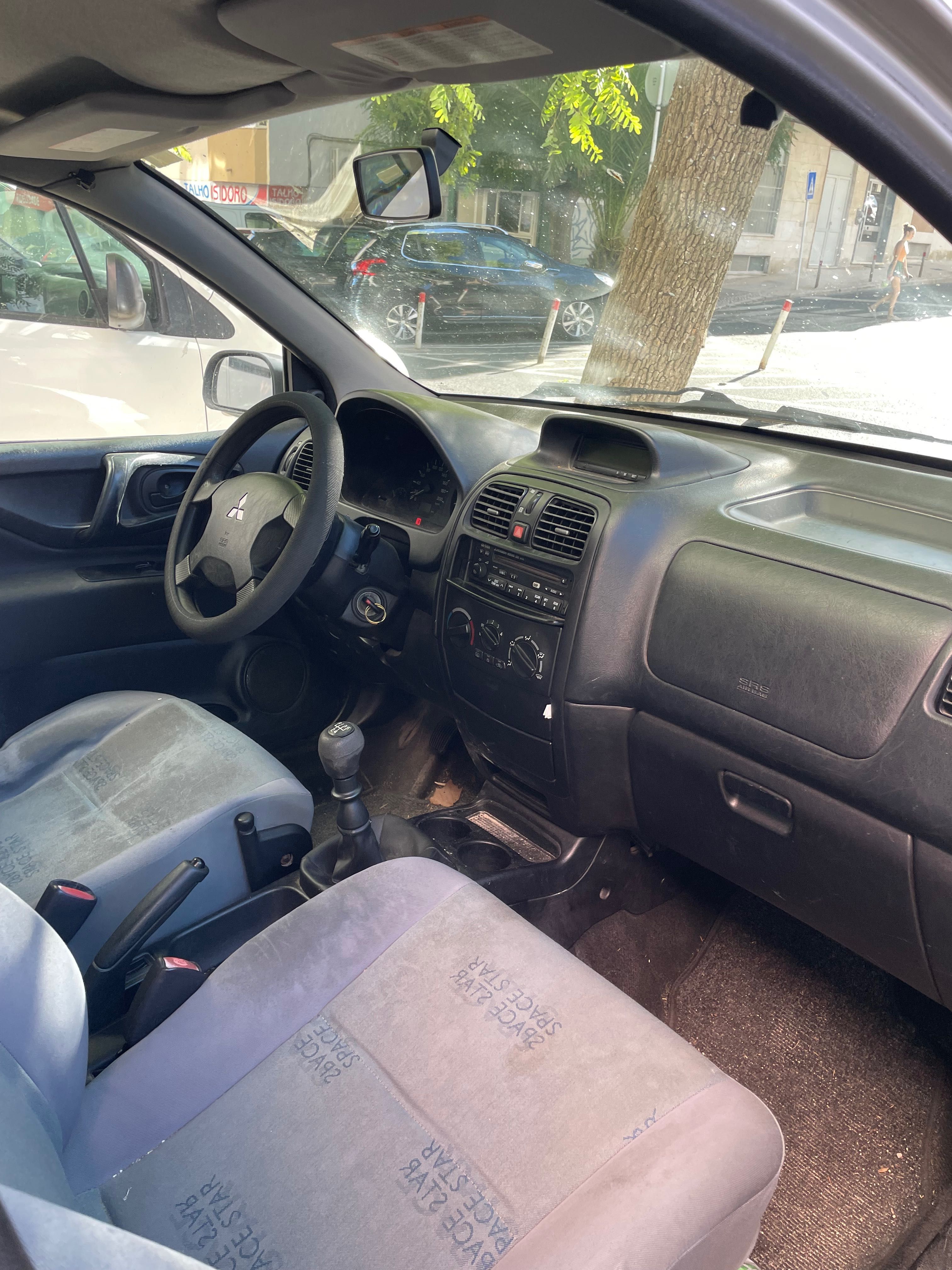 Mitsubishi  space star   2003