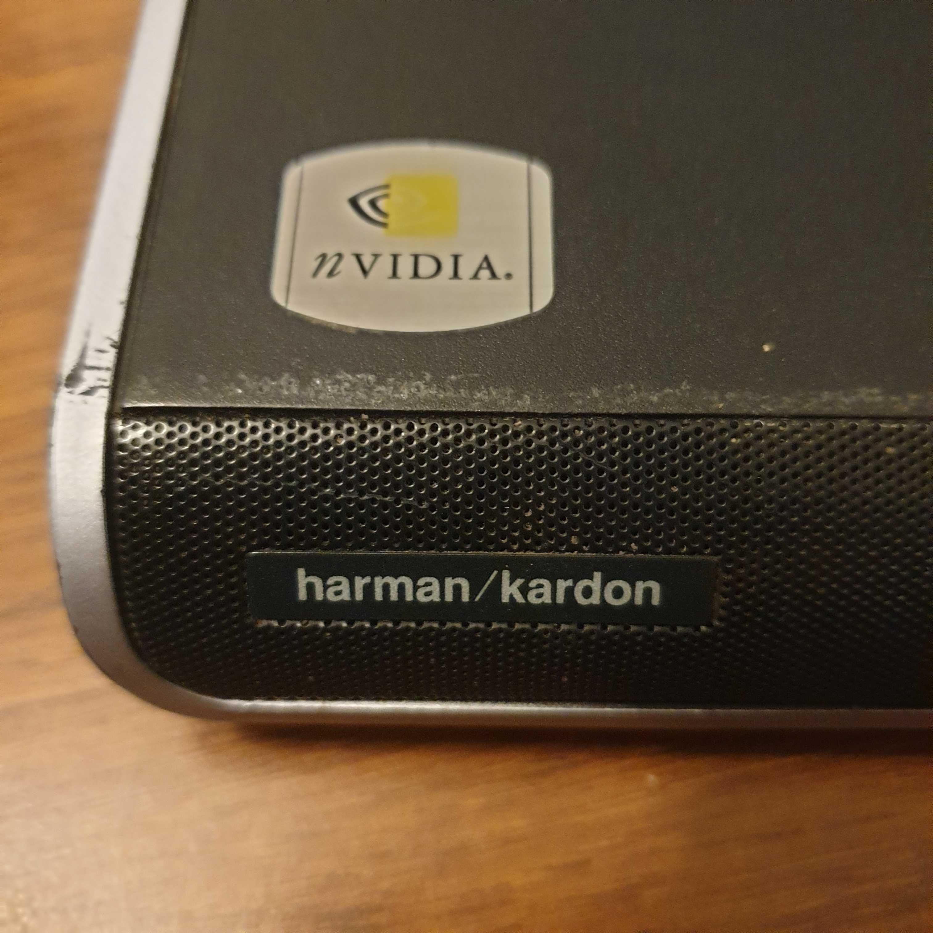 Laptop Hp pavilion zv5000 harman kardon retro