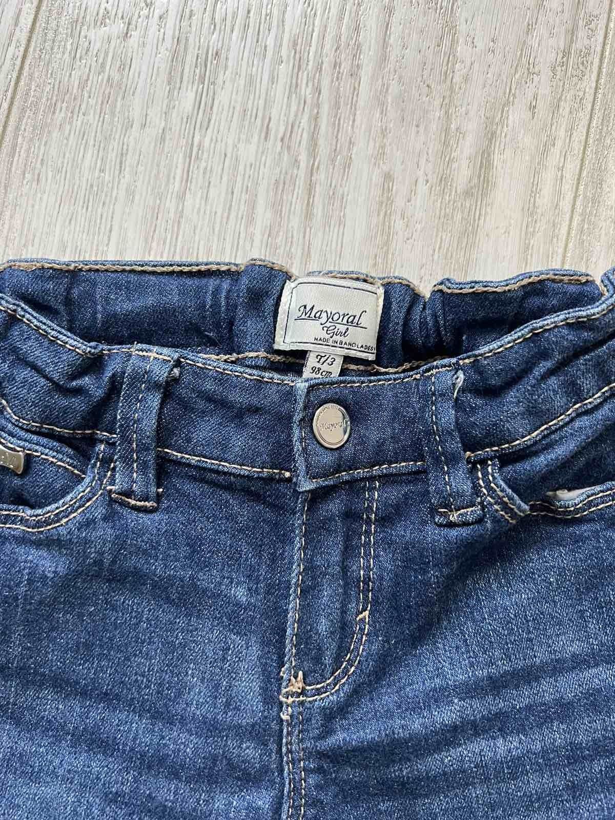 Штаны джинсы для девочки на 3 года Mayoral