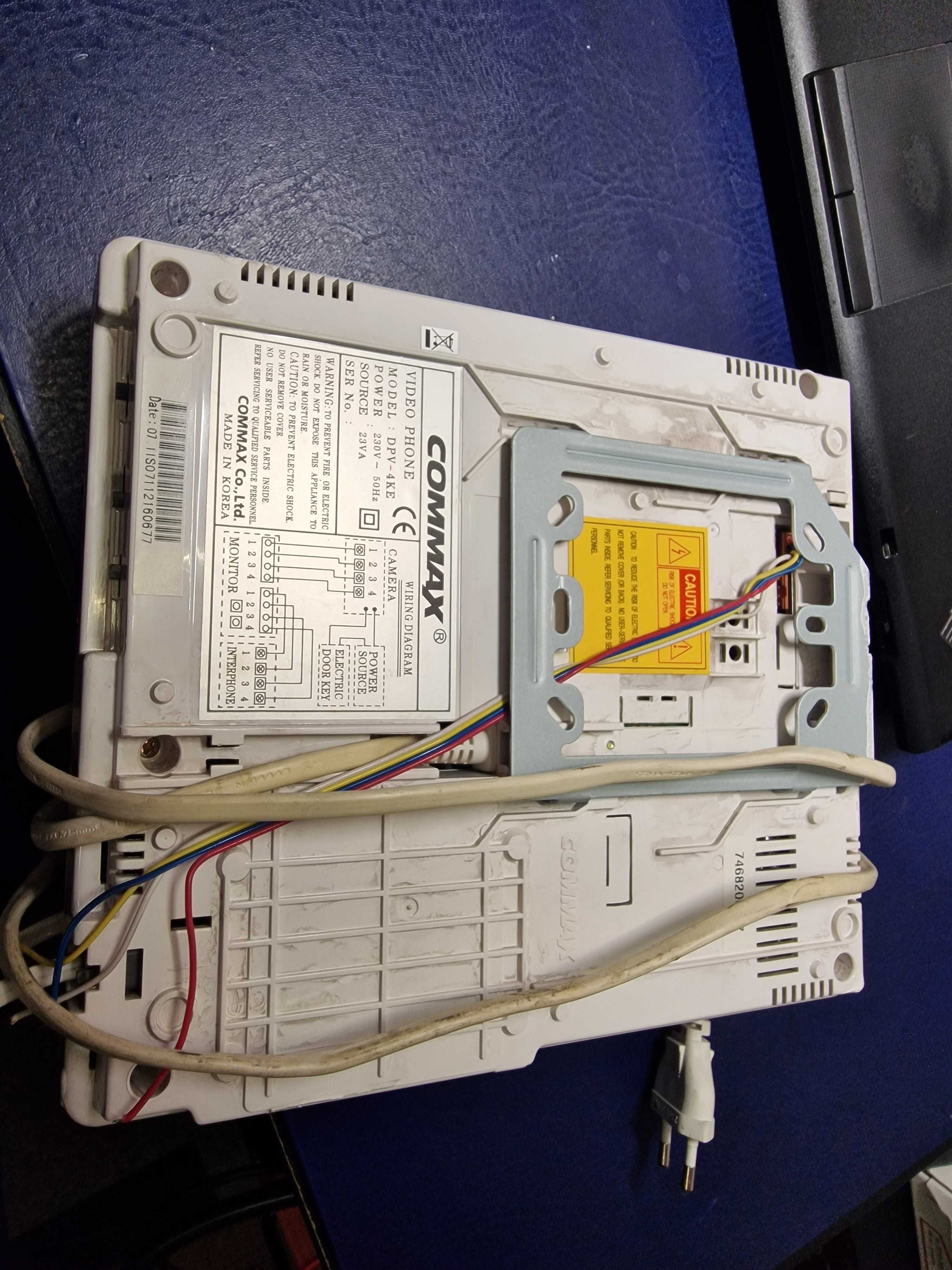 Domofon wideofon COMMAX DPV-4KE