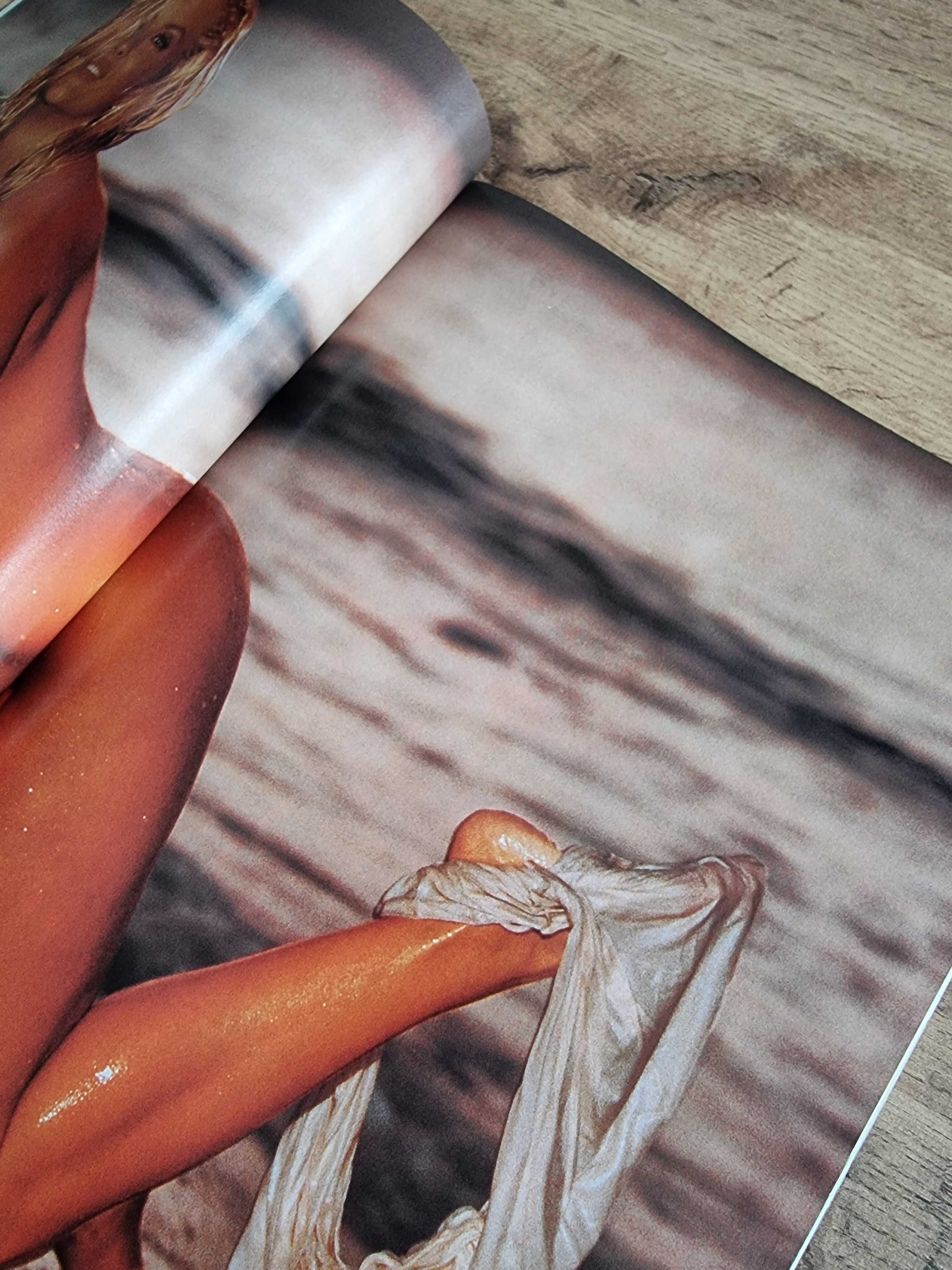 Playboy 9/1999 - Estibaliz Sanz, Anna Nicole Smith, Patricia Ford