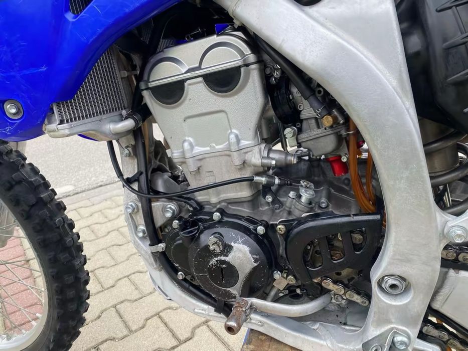 Yamaha YZ250F BEZ WKŁADU(nie ktm husqvarna gasgas suzuki)
