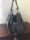 Mala azul da Pepe Jeans